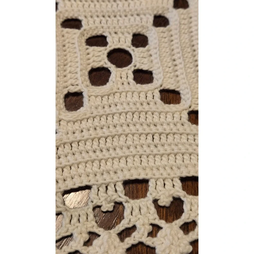 Handcrafted Crocket Beadspead Bed Table Covering Tablecloth Cream Handmade 91x69